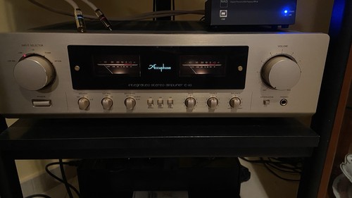 Accuphase 213 amplificatore - e-213,